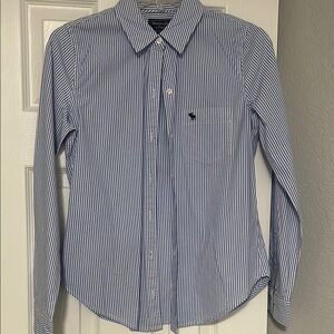 Abercrombie & Fitch Blue Striped Button Down Shirt